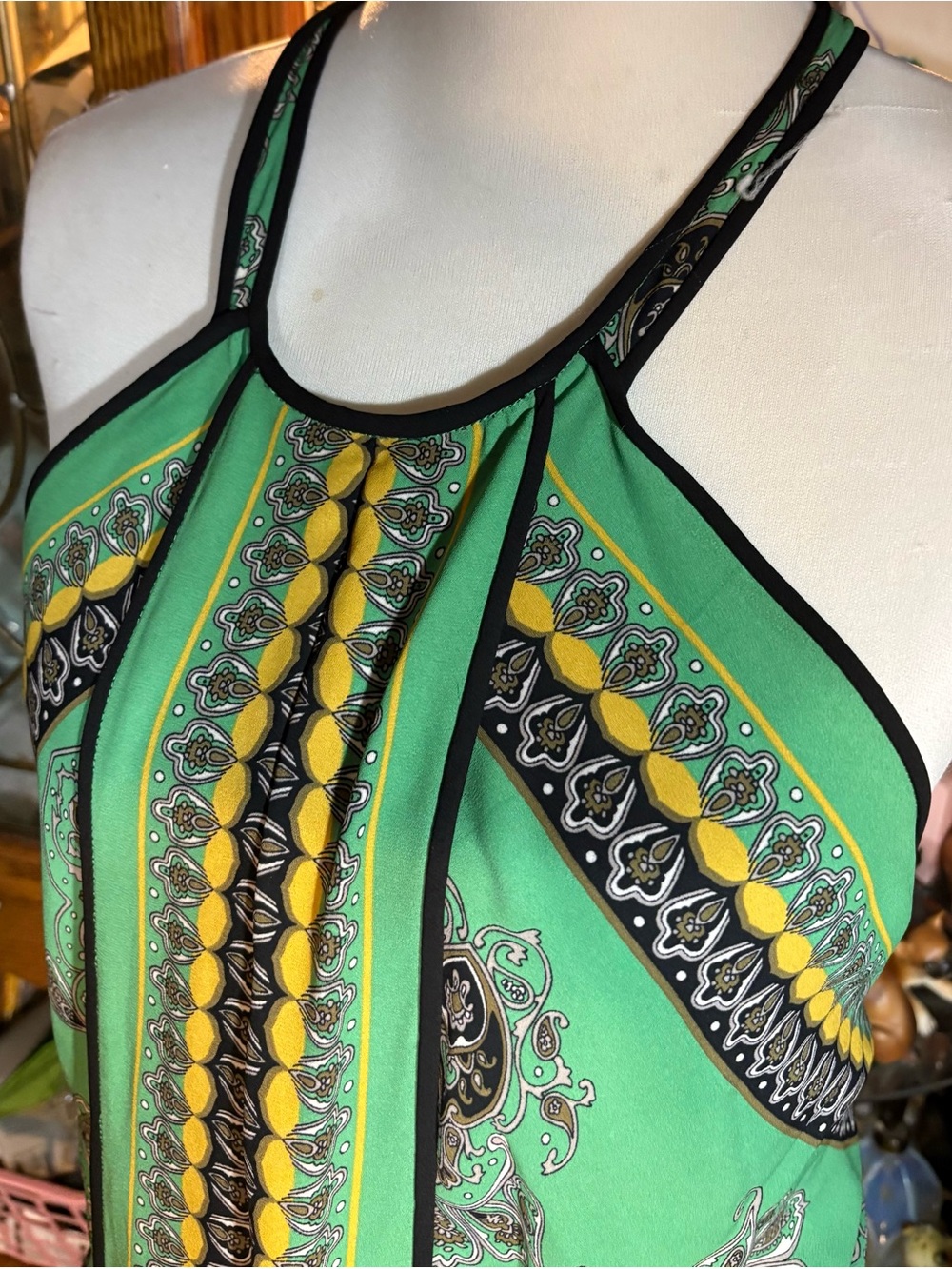 BCBGMAXAZRIA Arlenis green paisley halter maxi dress vibrant green 6 - Picture 5 of 13
